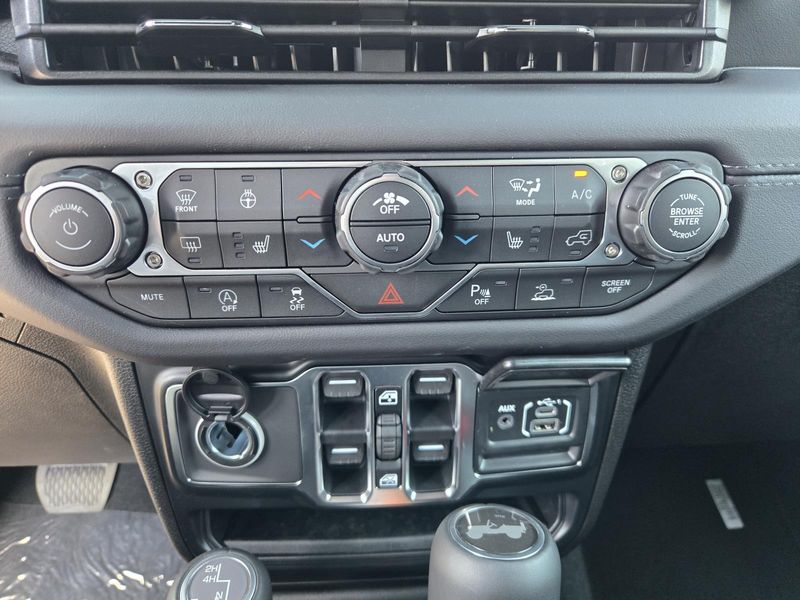 New 2026 Jeep Wrangler 4-door Sahara