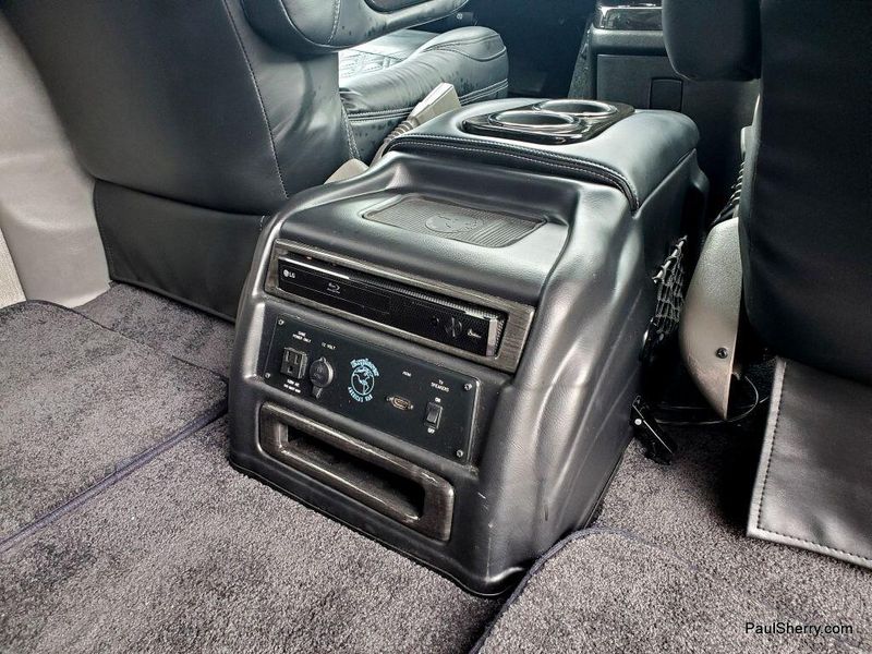 Used 2024 Chevrolet Express Cargo Image 25