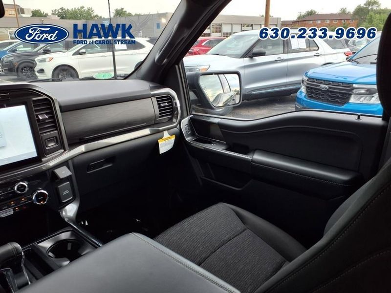2023 Ford F-150 XLT photo 21