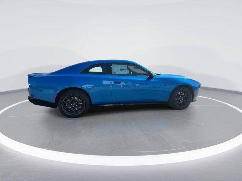 New 2026 Dodge Charger Scat Pack 2-door AwdImage 9