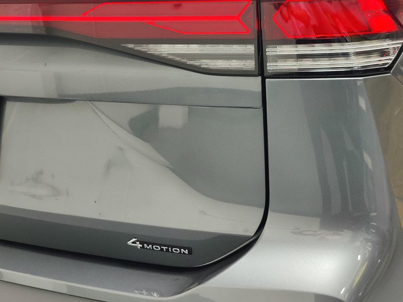 Used 2025 Volkswagen Tiguan S 4-Motion AWDImage 4