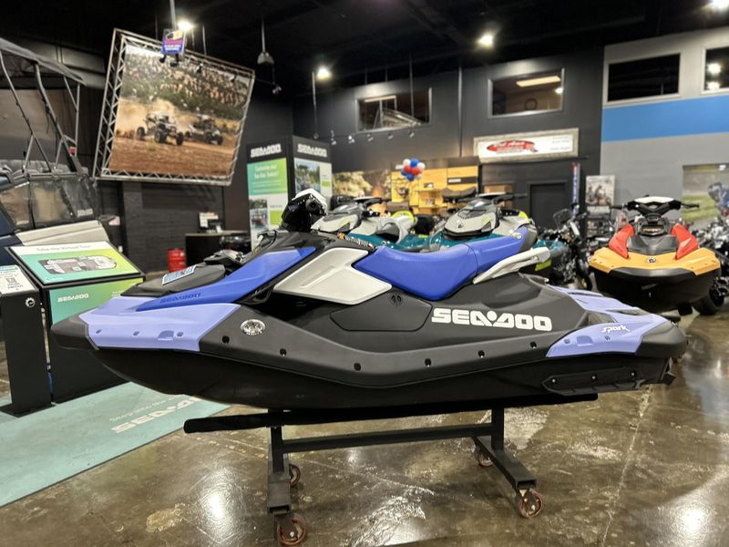 New 2025 Sea-Doo SPARK FOR 2 90 CONVENIENCE PACKAGE (SOUND SYSTEM) Image 10