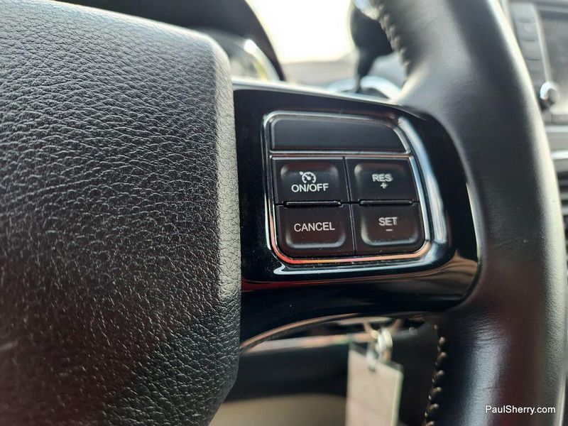 2018 Dodge Grand Caravan SXTImage 42