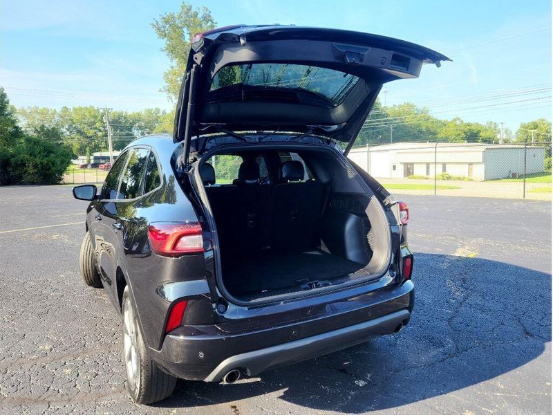 Used 2023 Ford Escape ST-Line