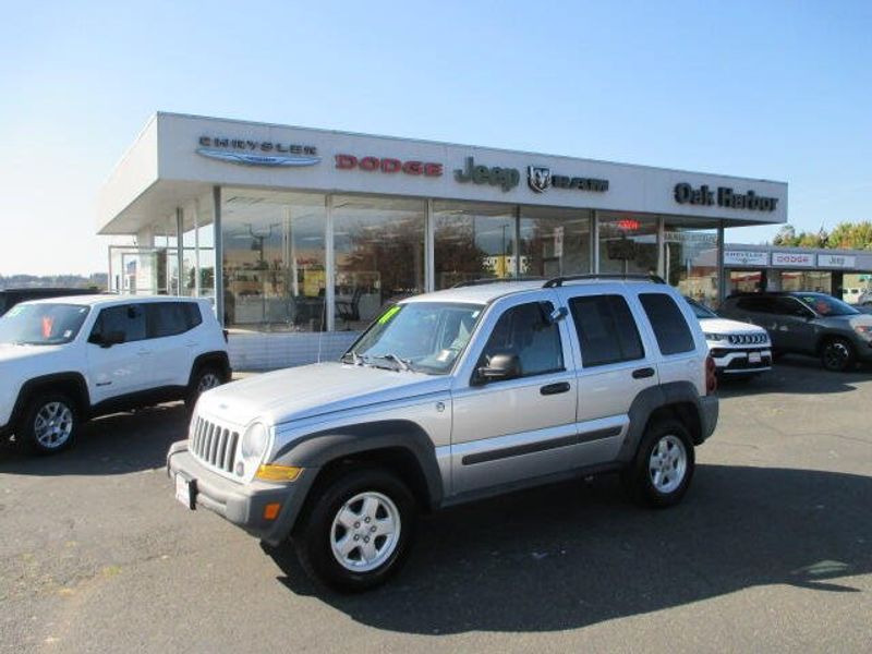 Used 2007 Jeep Liberty SportImage 28