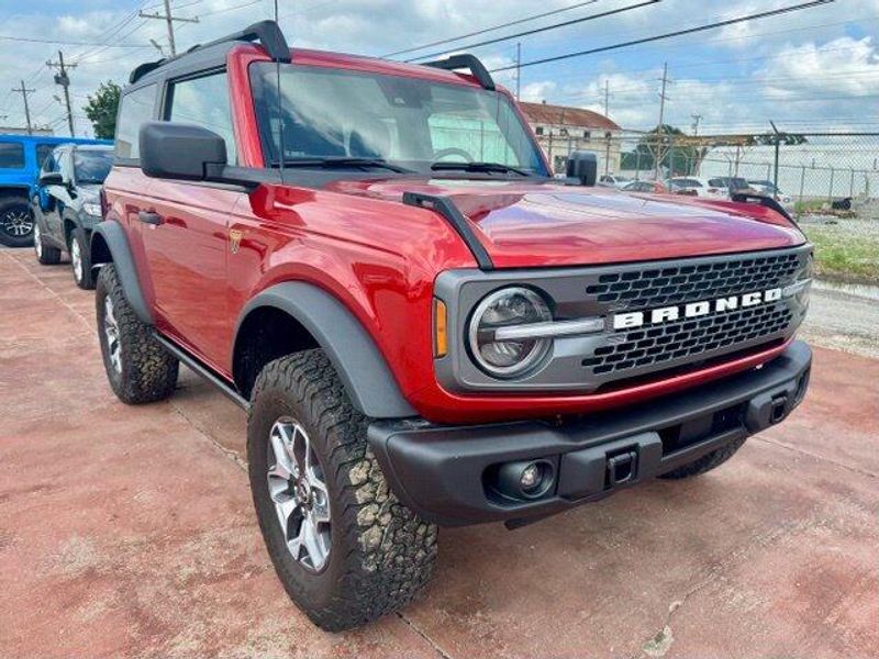 Used 2023 Ford Bronco BadlandsImage 3