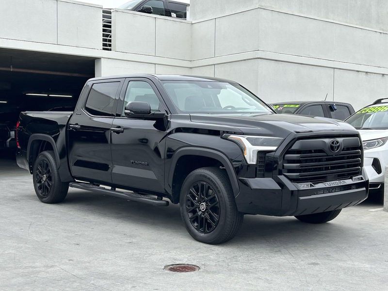 2024 Toyota Tundra LimitedImage 2