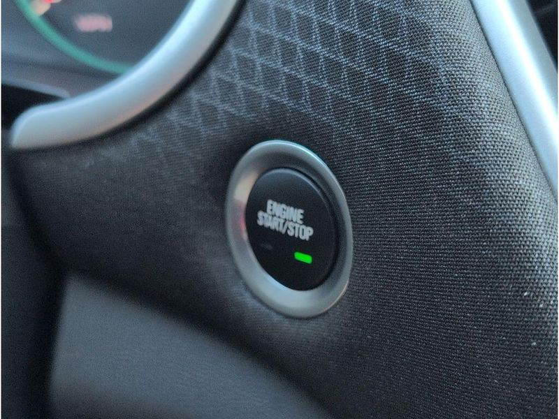 Used 2024 Chevrolet Malibu LTImage 17