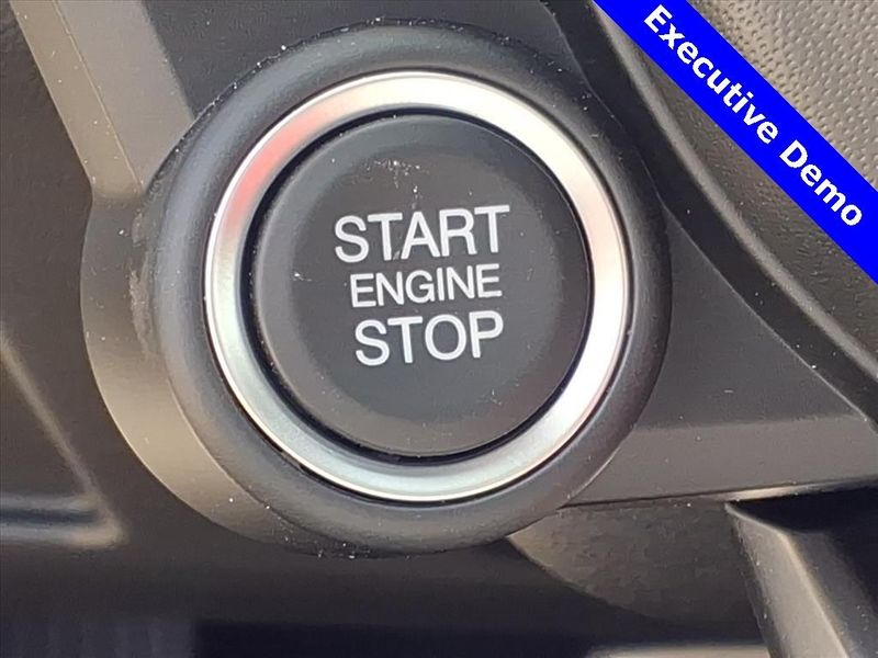 New 2025 Alfa Romeo Giulia VeloceImage 19