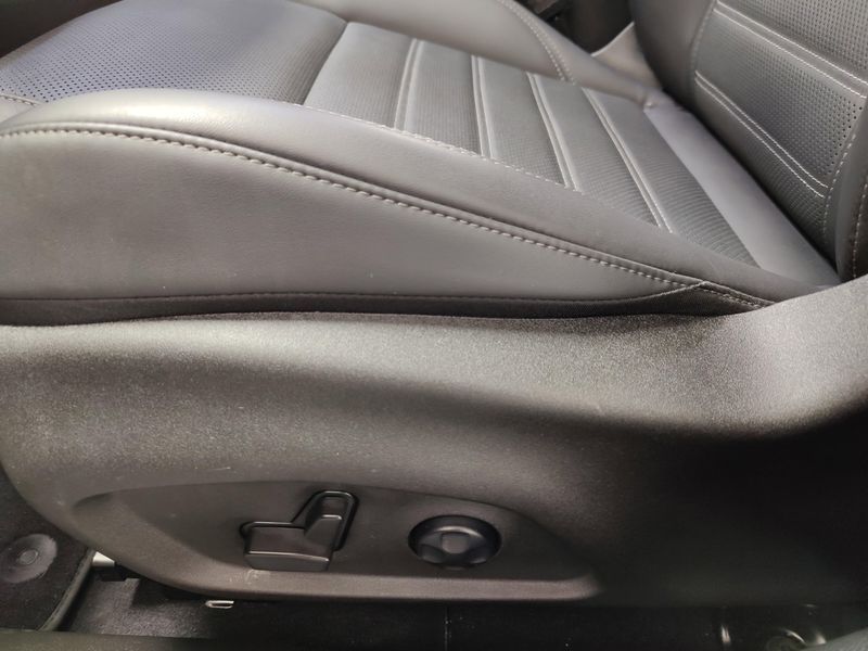 Used 2024 Alfa Romeo Tonale Veloce Premium eAWD w/SunroofImage 18