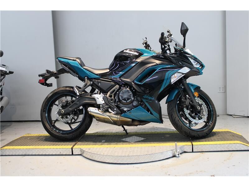 Used 2021 Kawasaki NINJA 650 Image 1