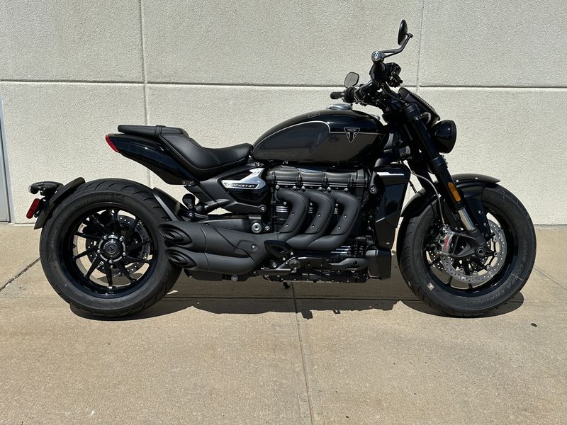 2025 Triumph ROCKET 3 STORM R Image 2