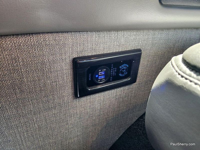 2023 Chevrolet Express Cargo Image 57