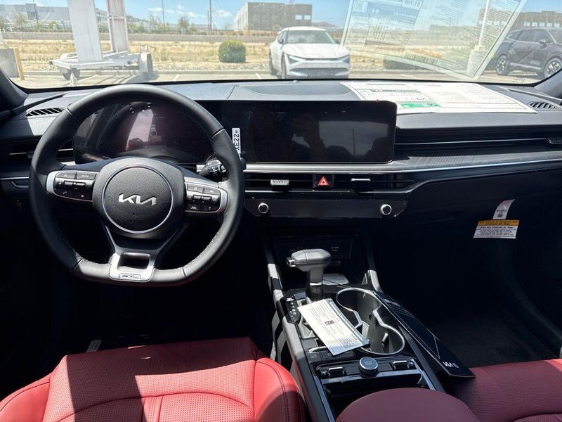 New 2026 Kia K5 GT-LineImage 9