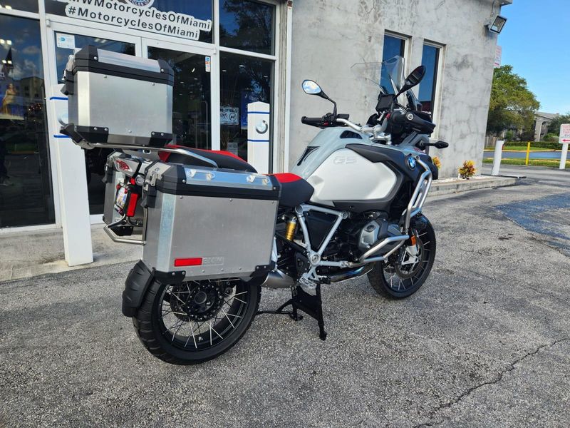 2022 BMW R 1250 GS Adventure Image 12