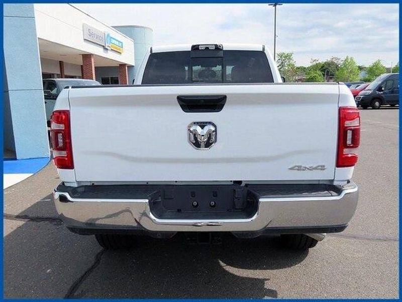 2024 RAM 2500 TradesmanImage 6
