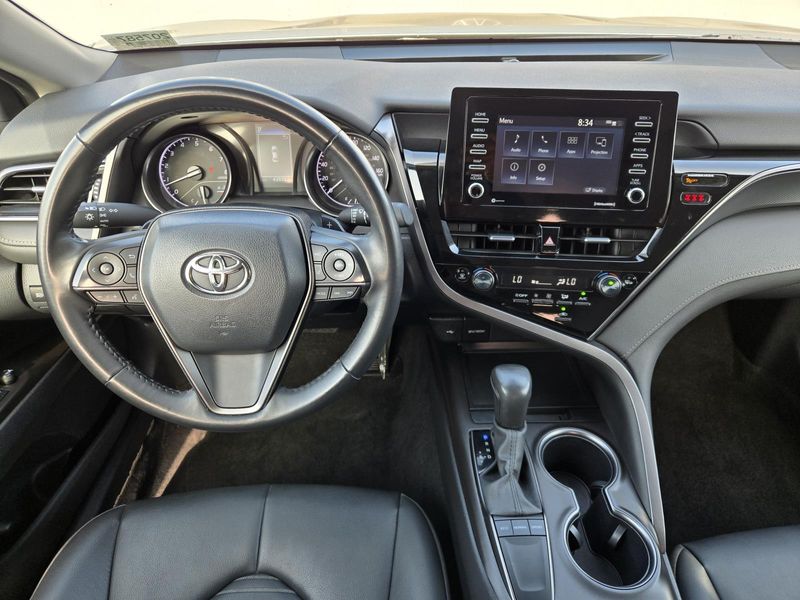 Used 2024 Toyota Camry SE Auto (Natl)