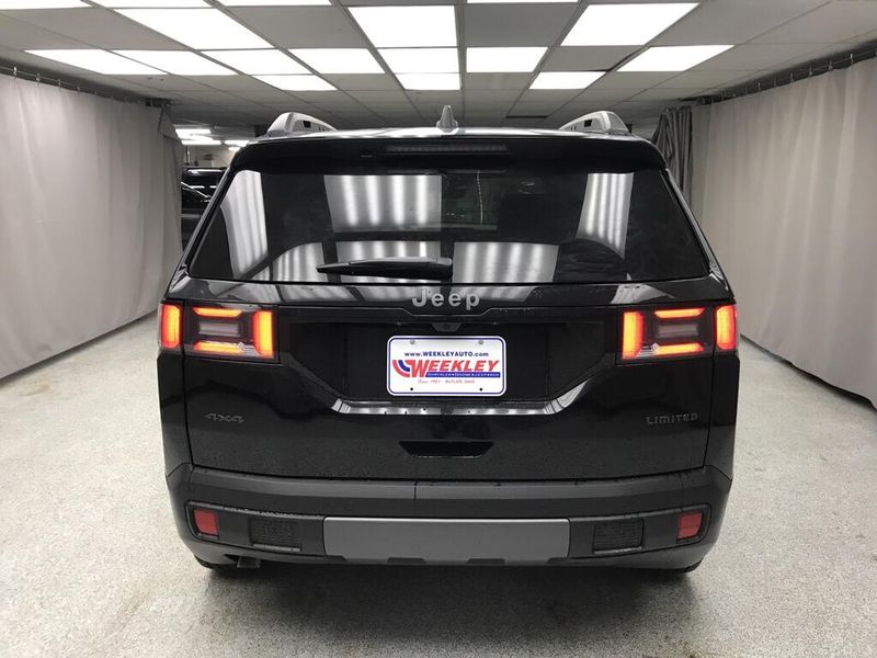 New 2026 Jeep Cherokee Limited 4x4Image 11