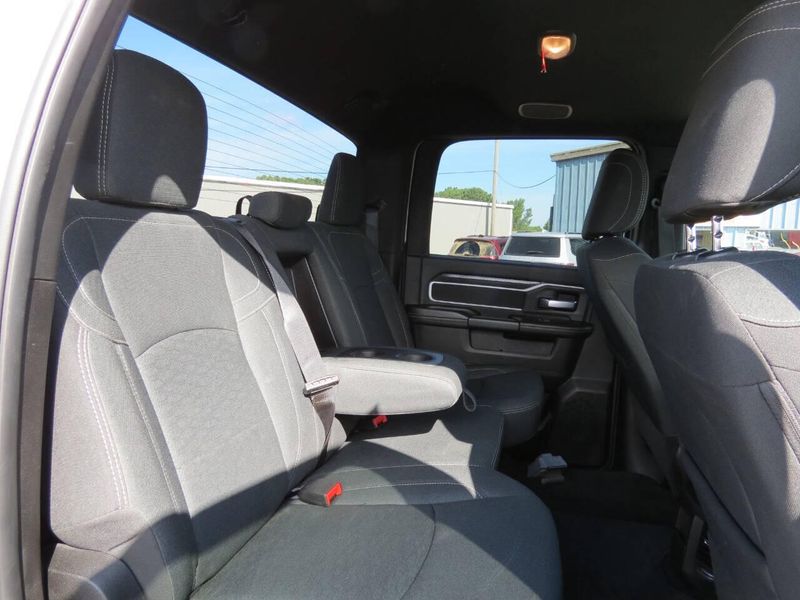 Used 2026 RAM 2500 Big Horn 4x4 4dr Crew Cab 6.3 ft. SB PickupImage 22