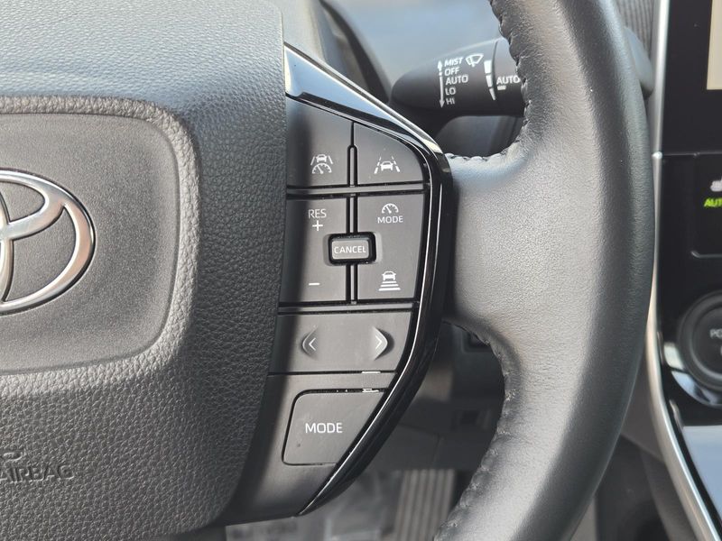 Used 2024 Toyota bZ4X XLE FWD (Natl)