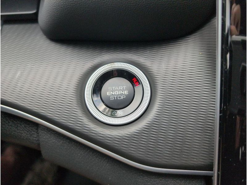 New 2025 Jeep Grand Cherokee Laredo X 4x2Image 17