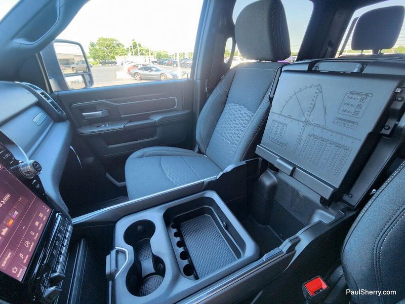 New 2026 RAM 2500 Big Horn Crew Cab 4x4 6'4' Box