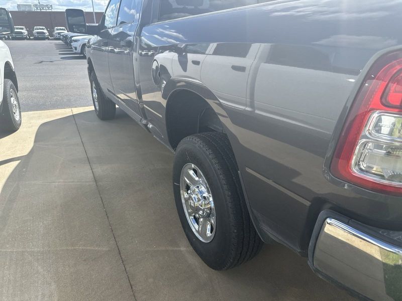 2024 RAM 2500 Tradesman Crew Cab 4x4 6