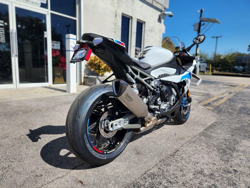 2026 BMW S 1000 RRImage 13