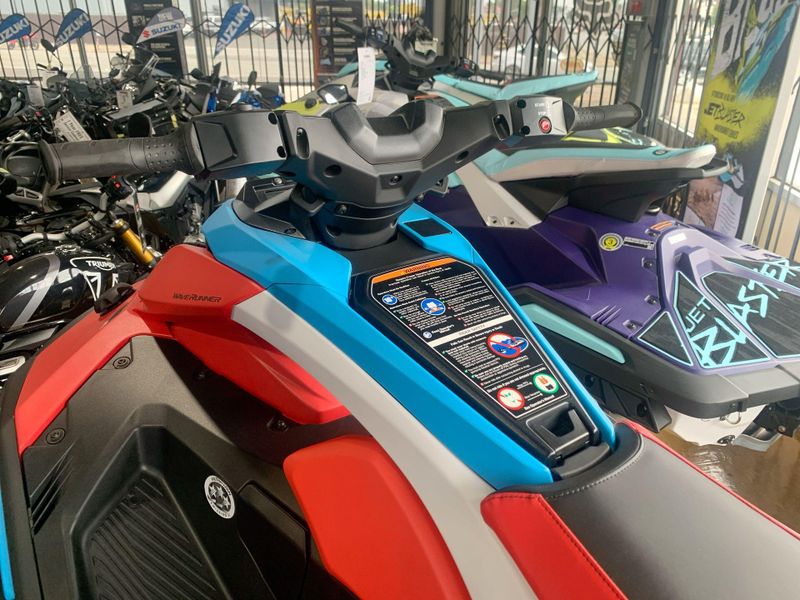 New 2025 Yamaha JETBLASTER DLX (2UP) Image 5