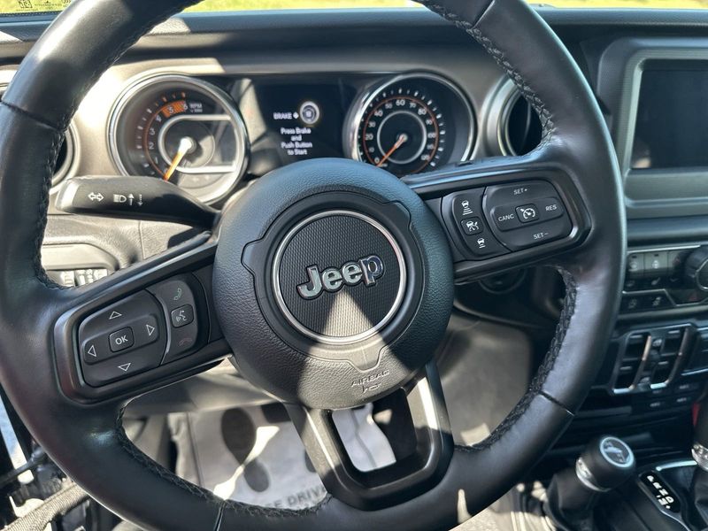 2021 Jeep Wrangler Unlimited WillysImage 21