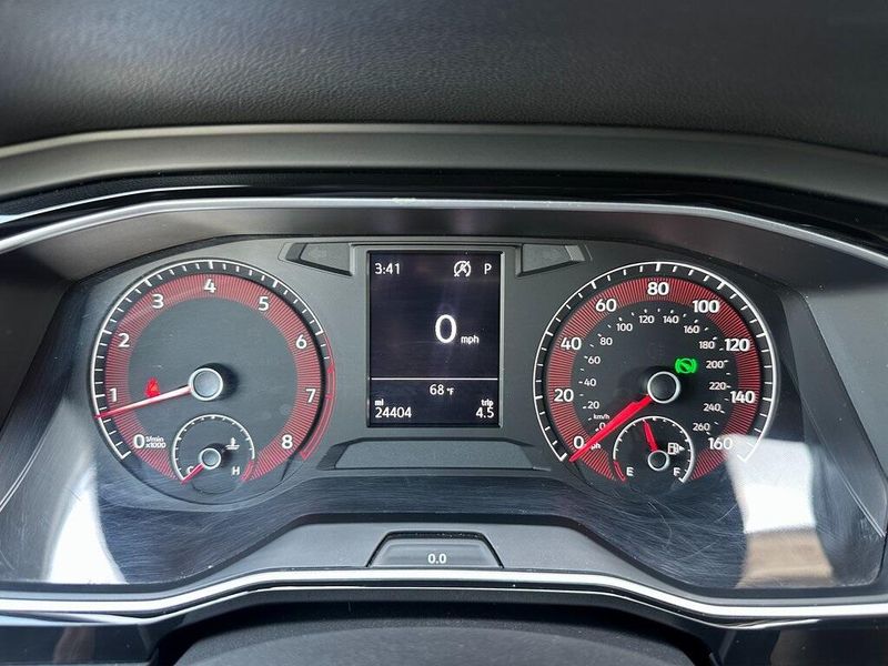 2019 Volkswagen Jetta R-LineImage 31