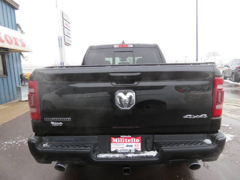 2021 RAM 1500 Big Horn 4x4 4dr Crew Cab 5.6 ft. SB PickupImage 8