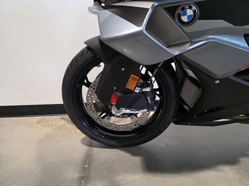 2025 BMW S 1000 RR