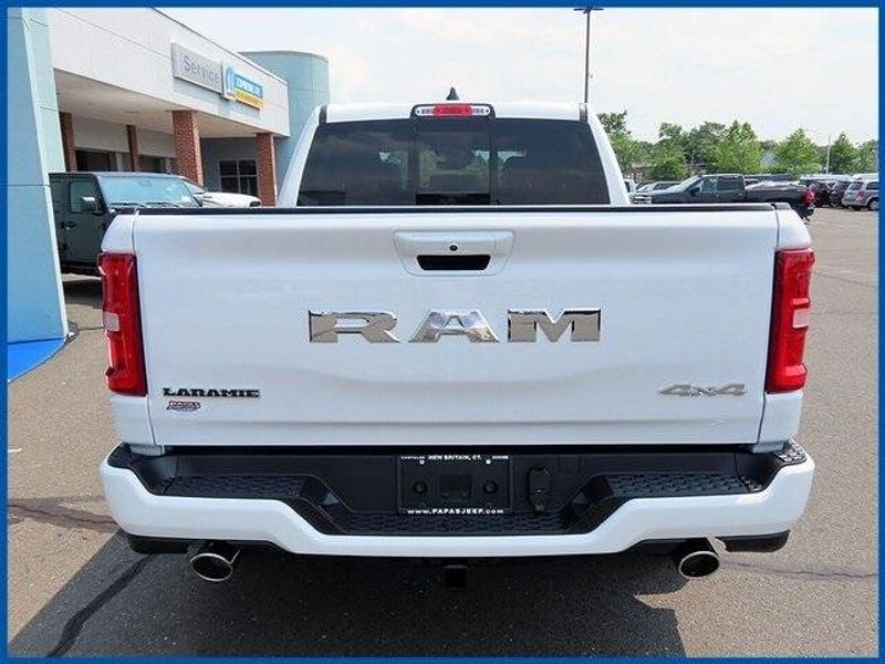 2025 RAM 1500 LaramieImage 6