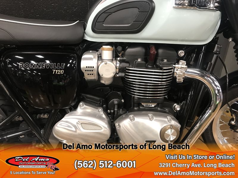 2023 Triumph BONNEVILLE T120 CHROME EDITION  in a CHROME/MERIDEN BLUE exterior color. Del Amo Motorsports of Long Beach (562) 362-3160 delamomotorsports.com 