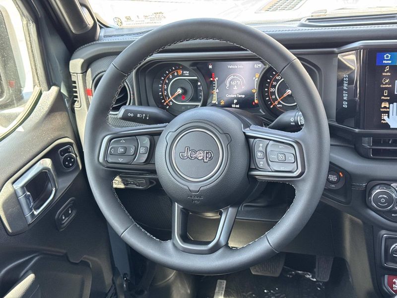 New 2026 Jeep Gladiator Rubicon 4x4