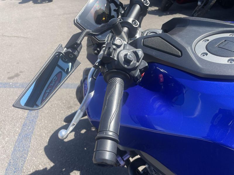 Used 2024 Yamaha MT-09 CA Image 12