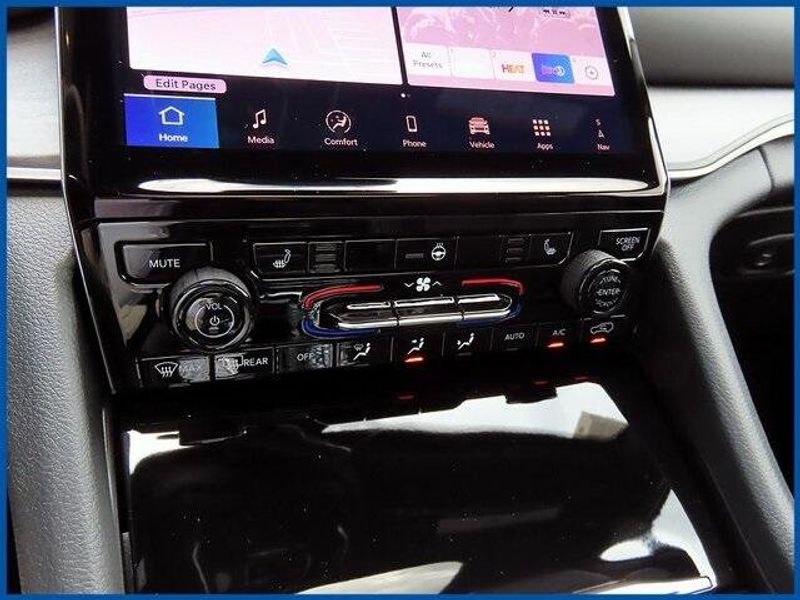 New 2025 Jeep Grand Cherokee LimitedImage 18
