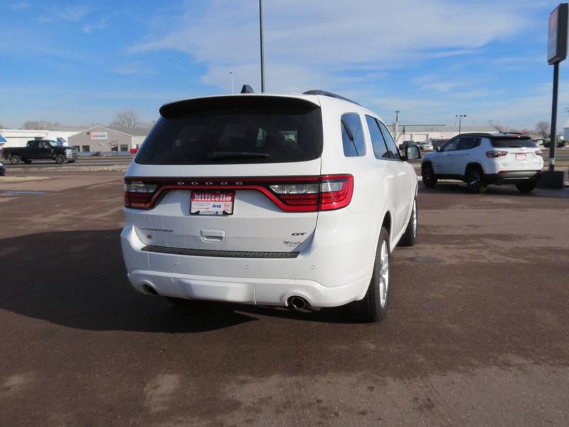Used 2024 Dodge Durango GT Plus AWD 4dr SUVImage 5