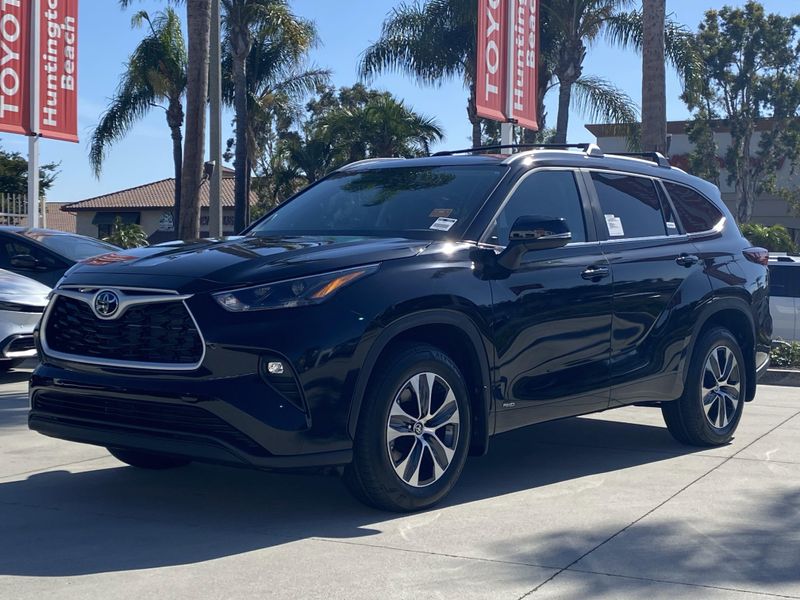 New 2025 Toyota Highlander Image 6