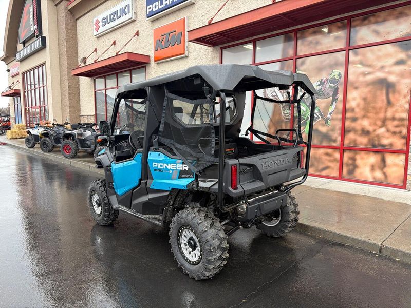New 2025 Honda PIONEER 10005 DELUXE 