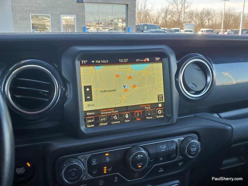 Used 2022 Jeep Wrangler Unlimited Sahara Altitude