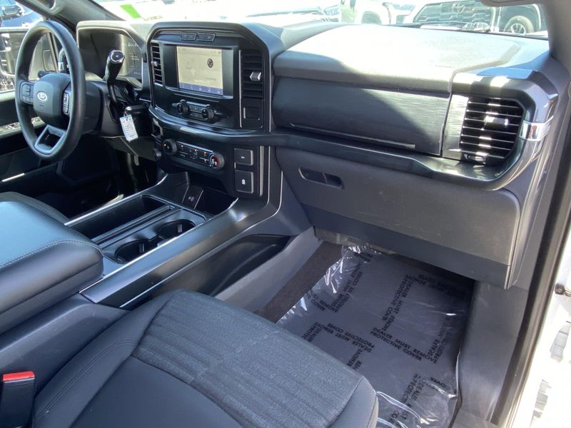 2021 Ford F-150 XLImage 11