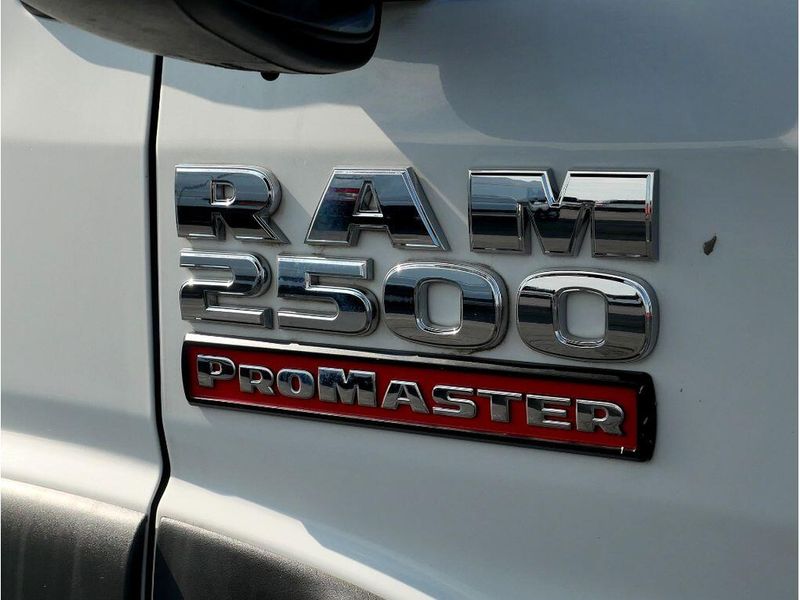 2015 RAM ProMaster 2500 Window Van High RoofImage 12