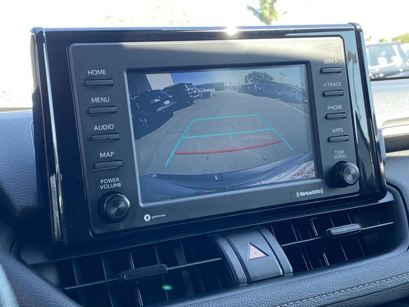Used 2021 Toyota RAV4 XLEImage 6
