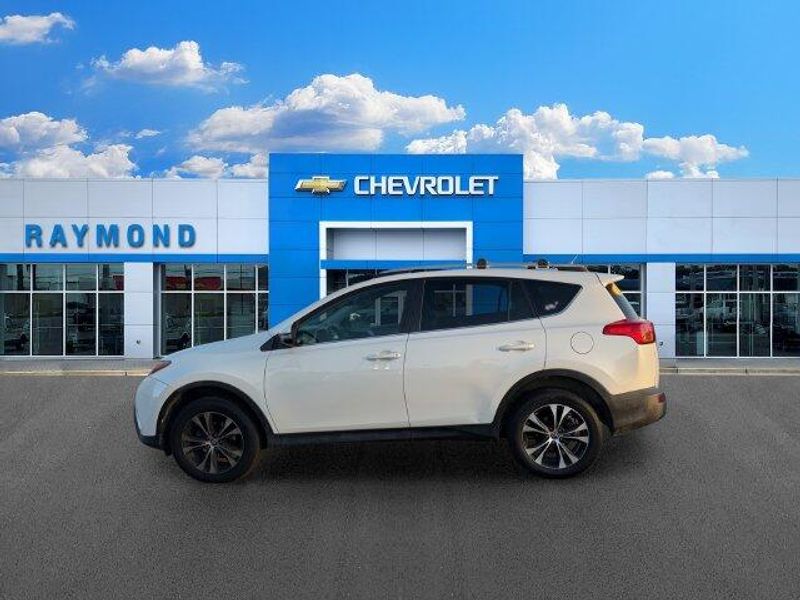 Used 2015 Toyota RAV4 LimitedImage 6