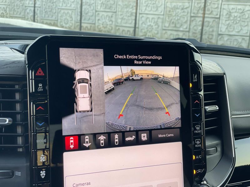 New 2026 RAM 1500 Limited Crew Cab 4x4 5'7' Box