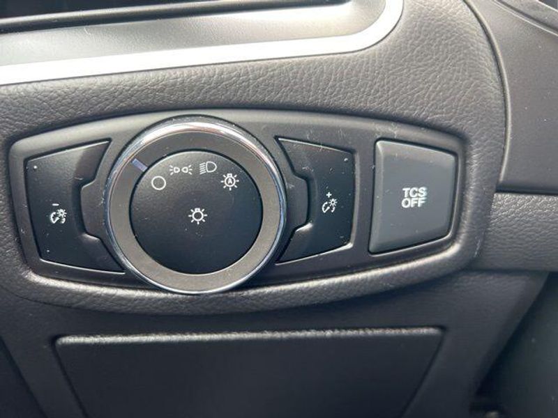 2024 Ford Edge SELImage 35