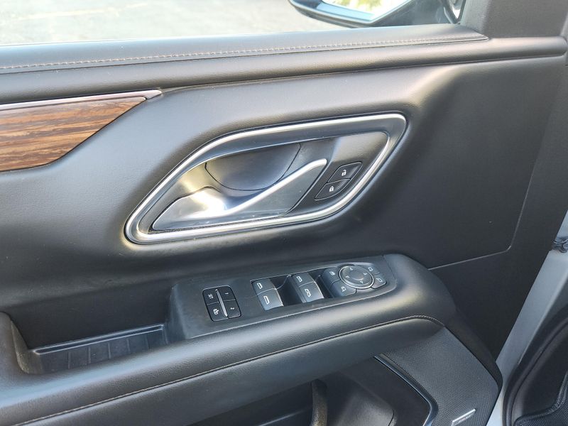 Used 2024 Chevrolet Suburban High Country