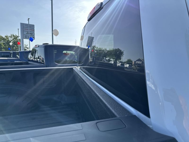 2022 Ford F-250 XLImage 7